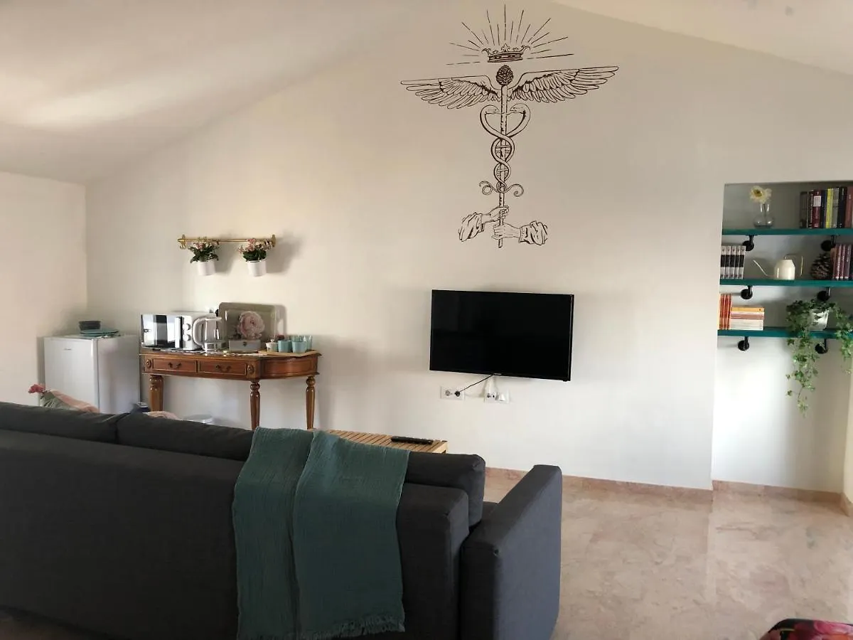 Сasa de vacaciones Lovely 1-Bedroom Loft Near Ronda Arriate